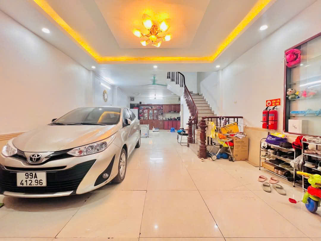 Cho thuê nhà Phố Định Công Thượng, 5 tầng, 65m2, 7PN khép kín làm văn phòng, Spa, 24 Triệu - Ảnh chính